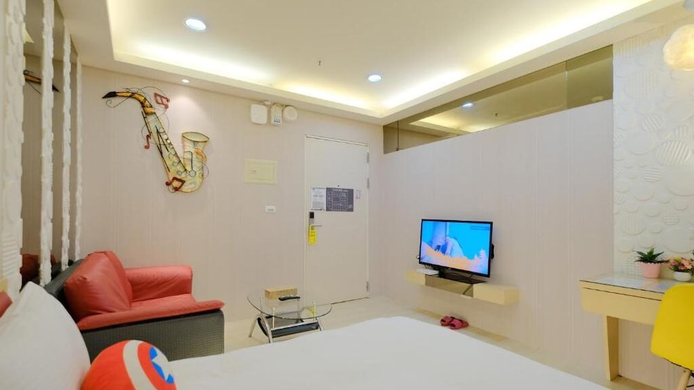 85 Asia Hotel 59/69