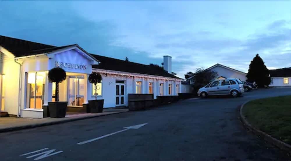 Exeter Court Hotel 59/66