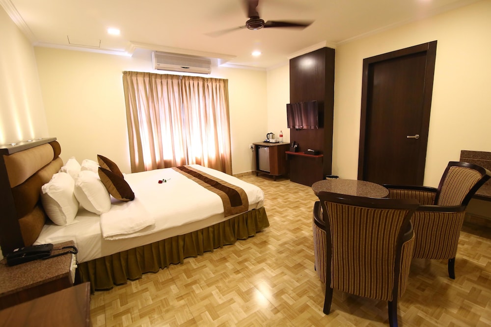 Southern Residency 20/49