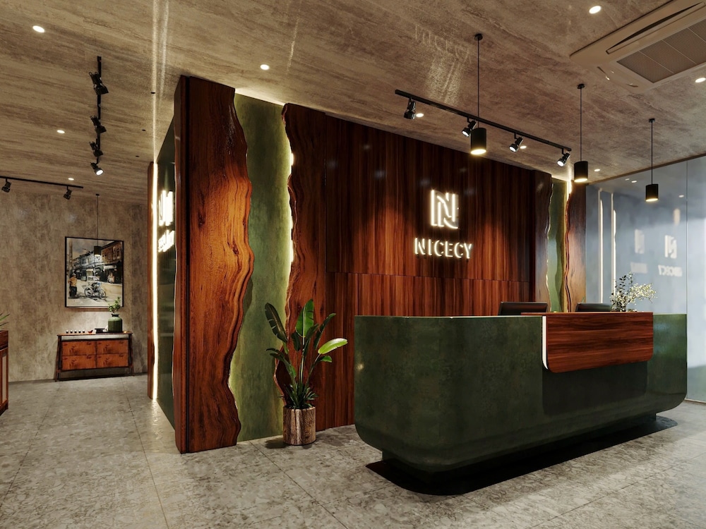 Aha Boutique Ben Thanh Hotel 10/72