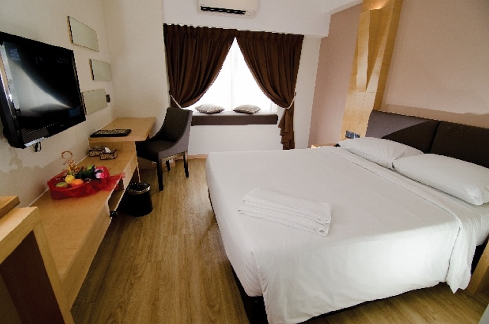 C Haya Hotel 17/44