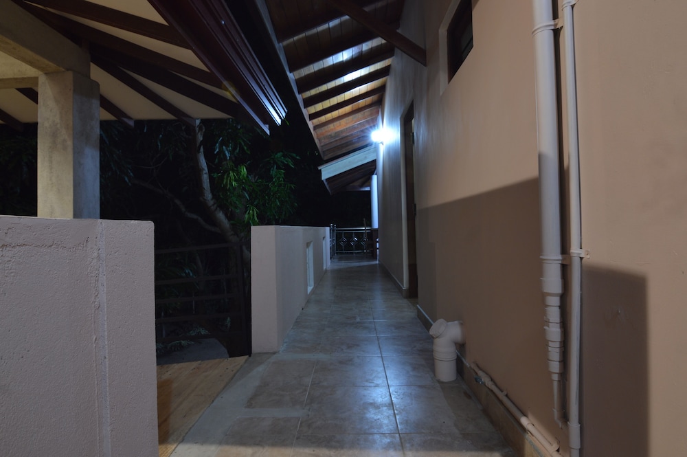Binara Home Stay -Tourist Lodge 10/35