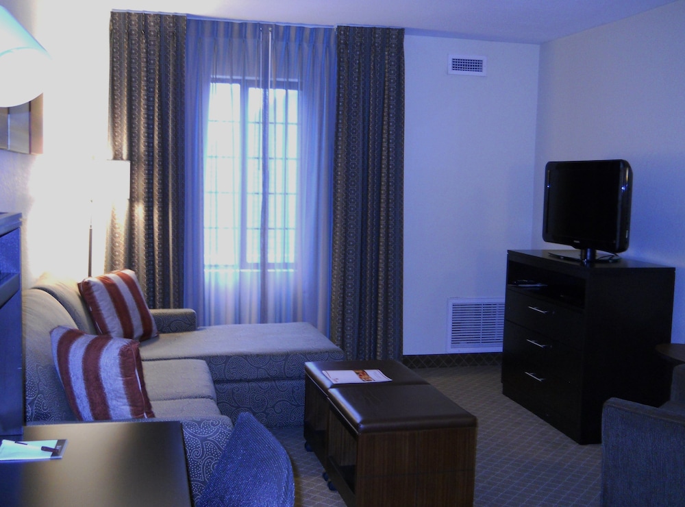 Staybridge Suites Columbus-Airport 37/50