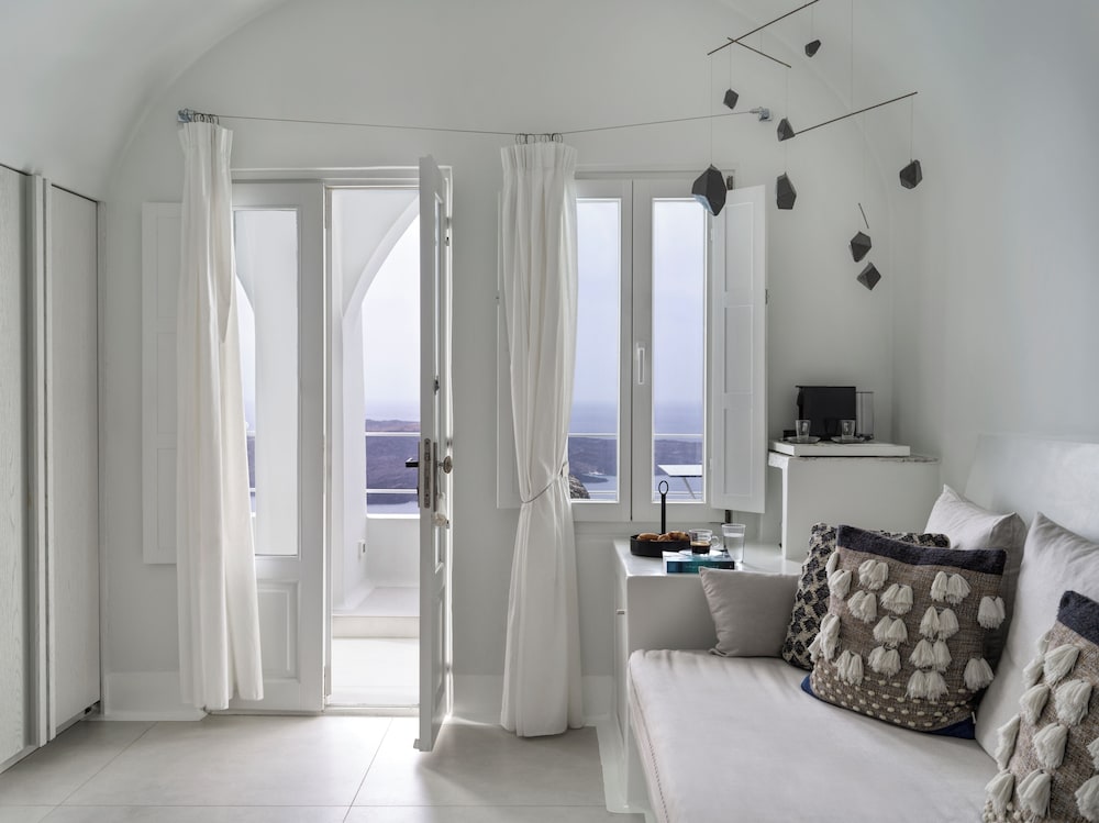 Cosmopolitan Suites - Adults Only 33/50