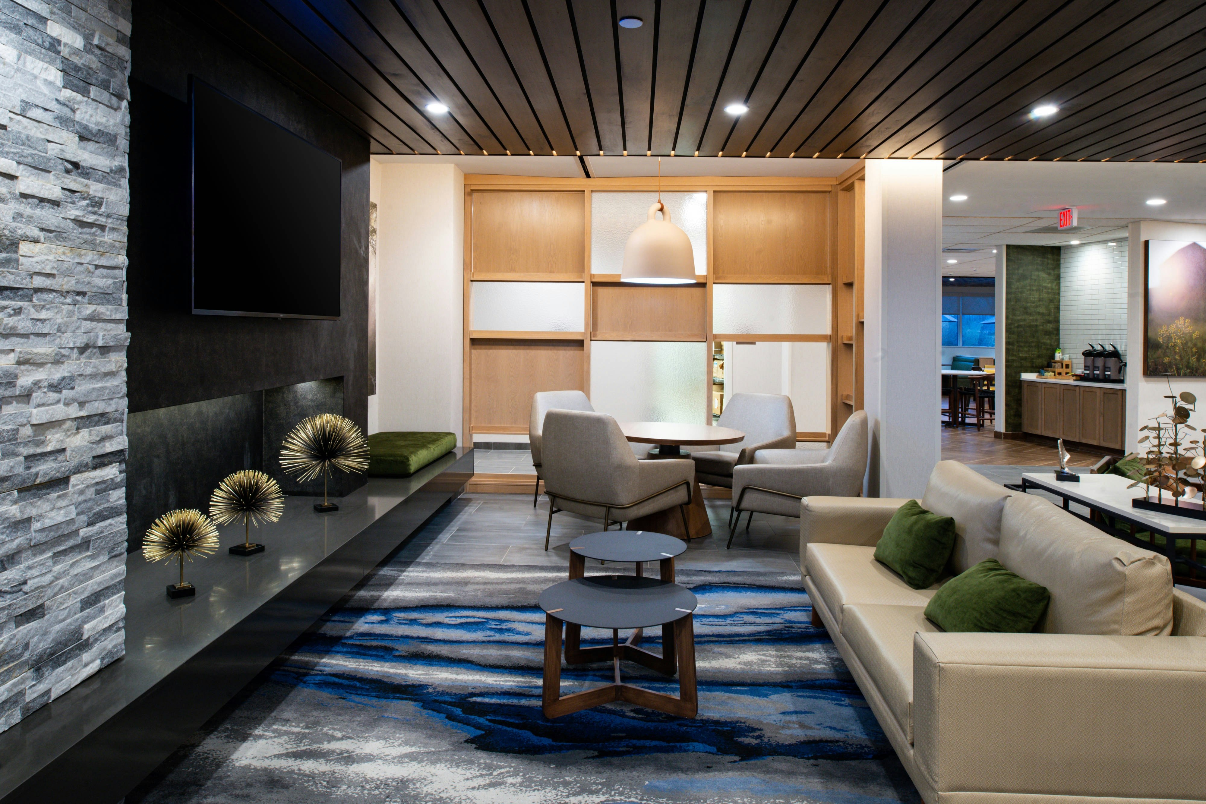 Fairfield Inn & Suites by Marriott Charlotte University Research Park 8/17