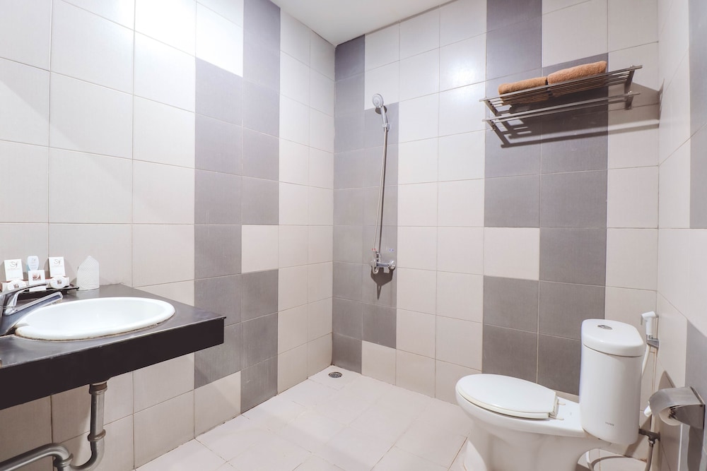 Saka Hotel Medan 26/28