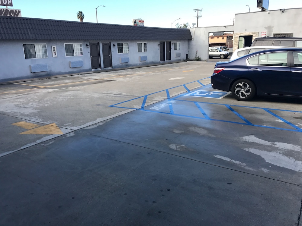 Empire Inn Motel 5/30