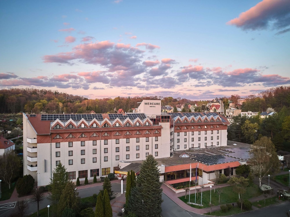 MERCURE JELENIA GORA 2/50