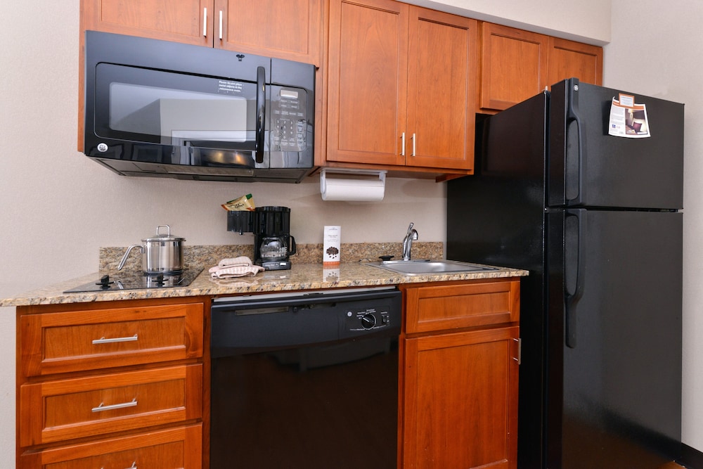 Candlewood Suites Elmira Horseheads 34/41