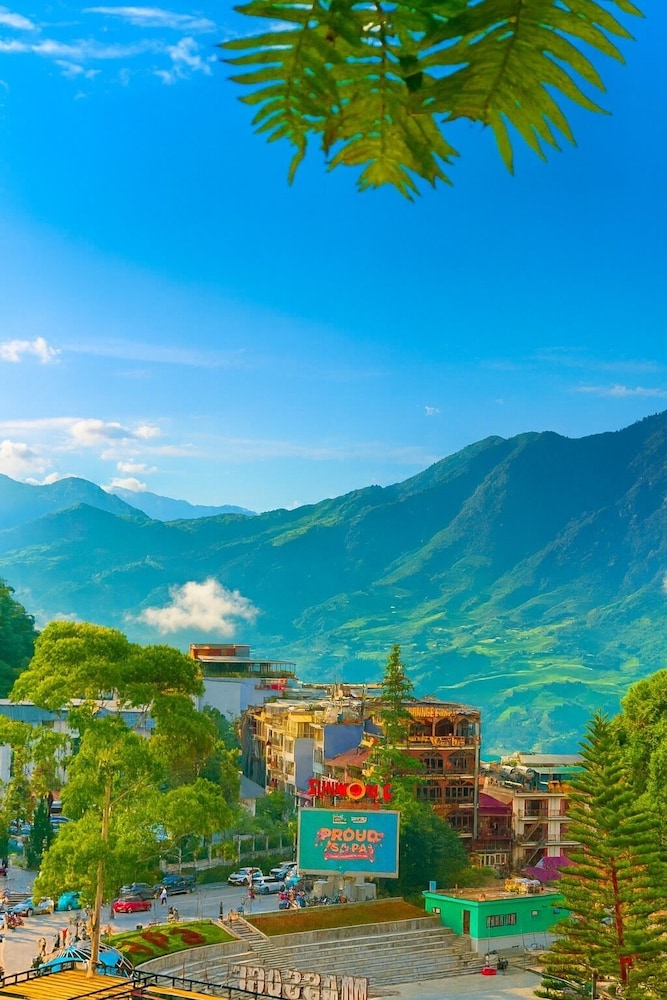 Sapa Elegance Hotel 58/65