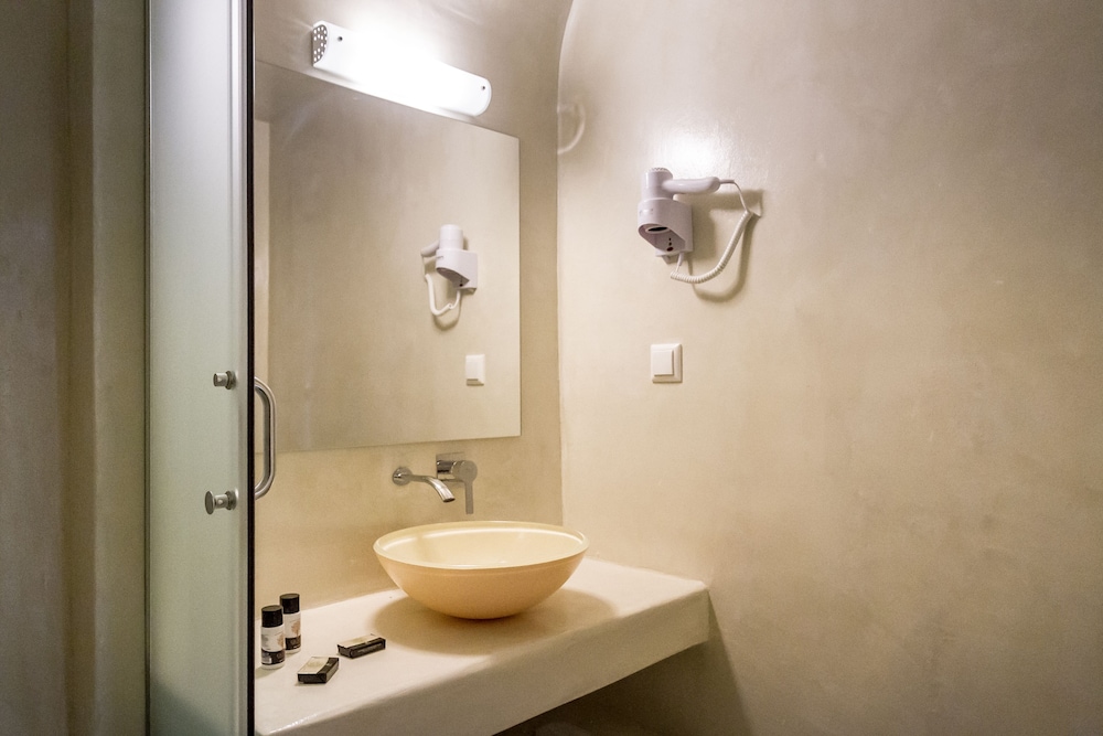 Asma Suites 47/50