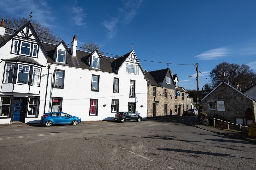 The Kirkmichael Hotel 34/41