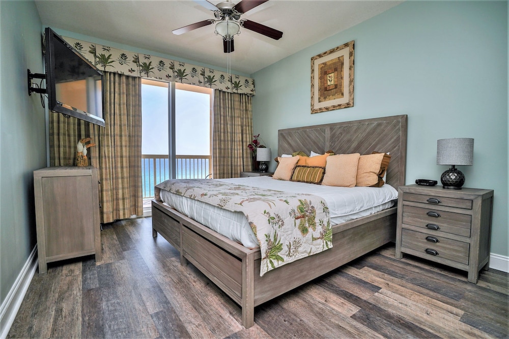 Calypso Beach Resort By Panhandle Getaways 24/82