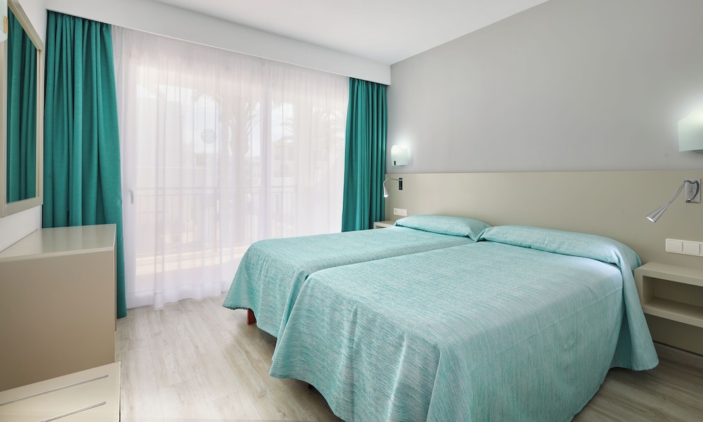 Cala D or Playa Apartments 10/50