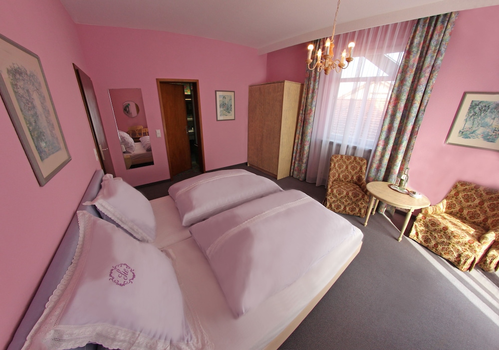 Gesundheitshotel Rossle 23/43