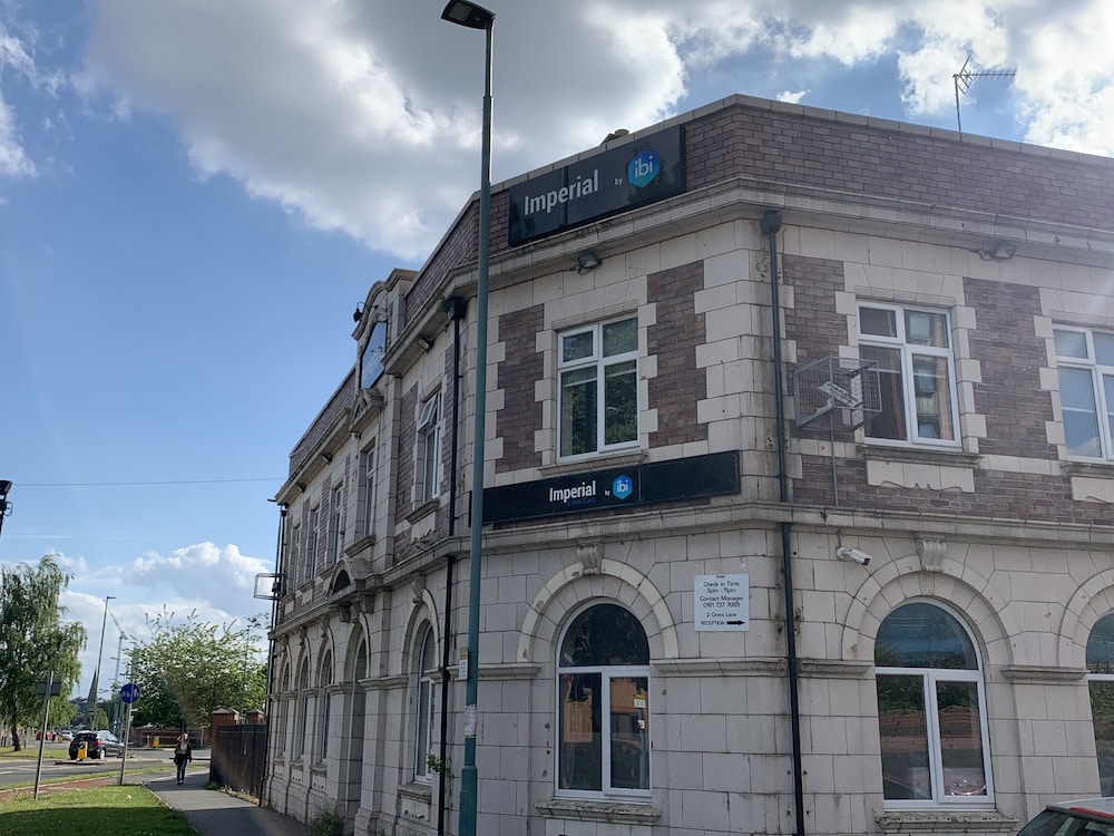 IBI Imperial Salford (ex Trivelles Hotel Manchester - Cross Lane) 2/62