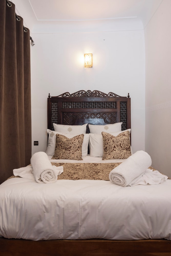 Riad O'zeen 4/50