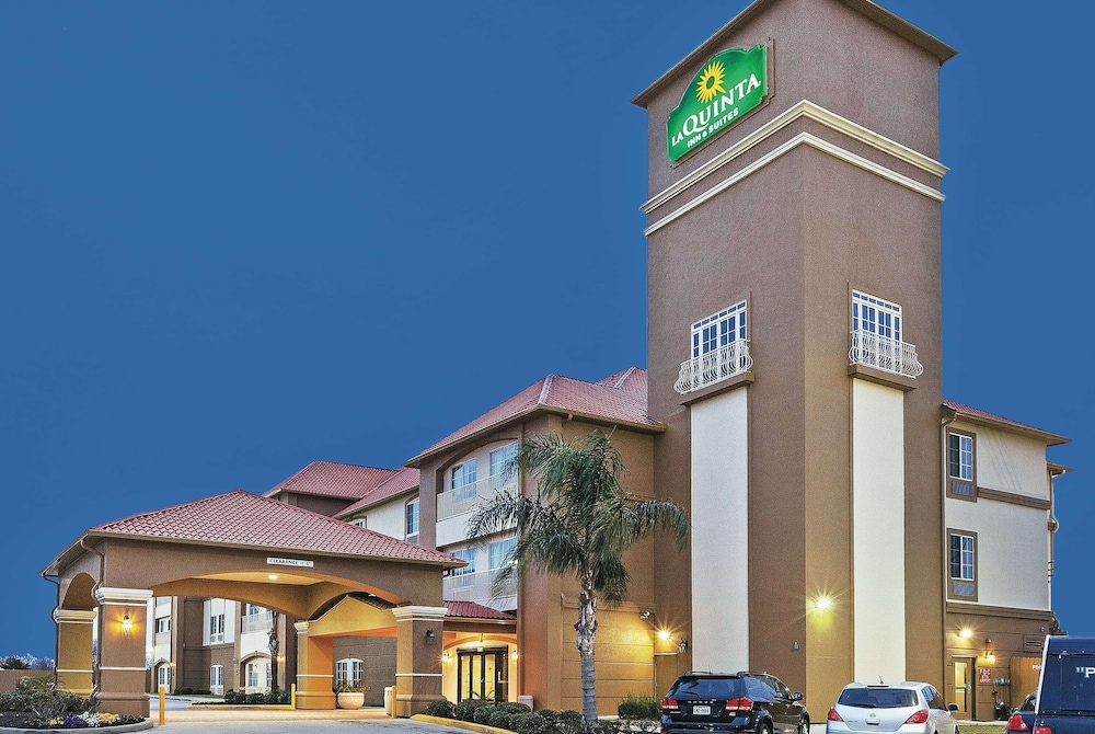 休斯敦霍比机场拉昆塔旅馆及套房酒店(La Quinta Inn & Suites by Wyndham Houston Hobby Airport) 图片1