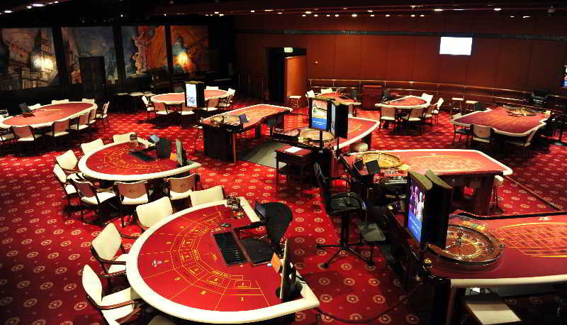 PERLA CASINO AND HOTEL 21/23