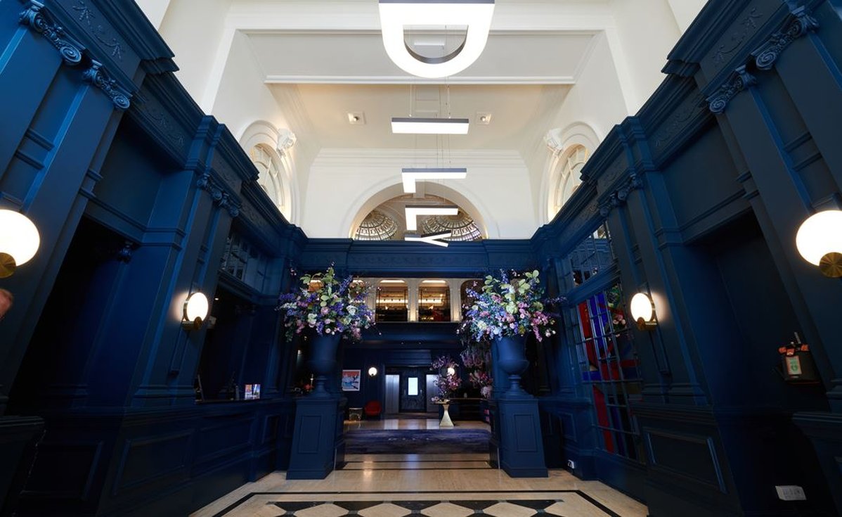 The Dilly Hotel 15/67