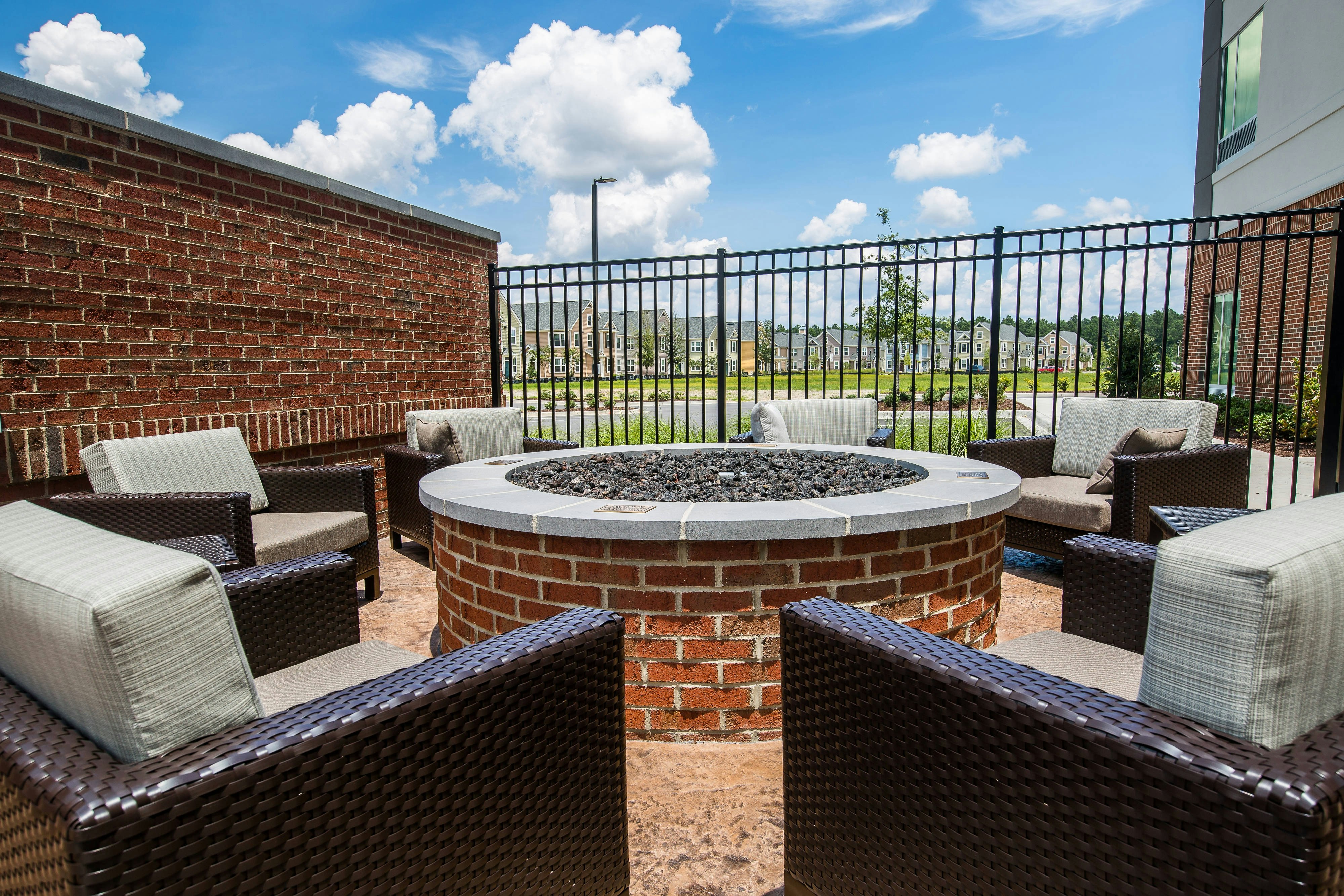 Courtyard By Marriott Columbia Cayce 8/12