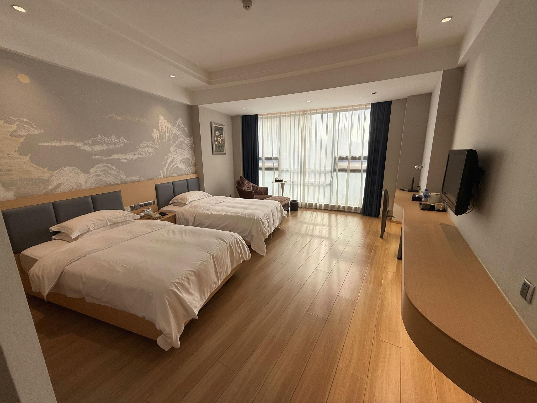 Eastern Kaiyue Business Hotel 10/23