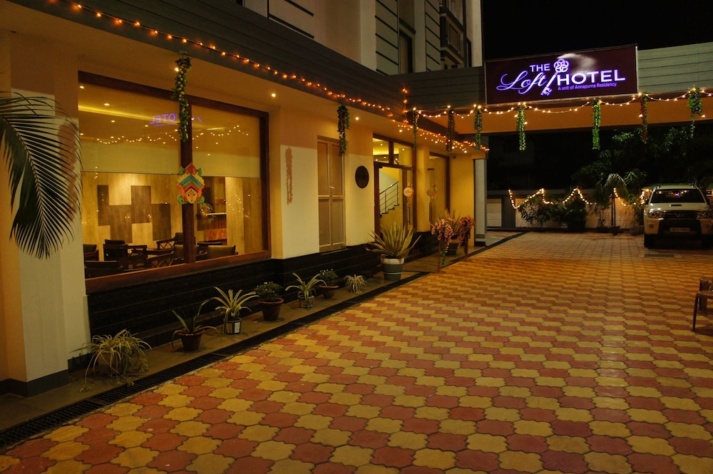 The Loft Hotel 45/50
