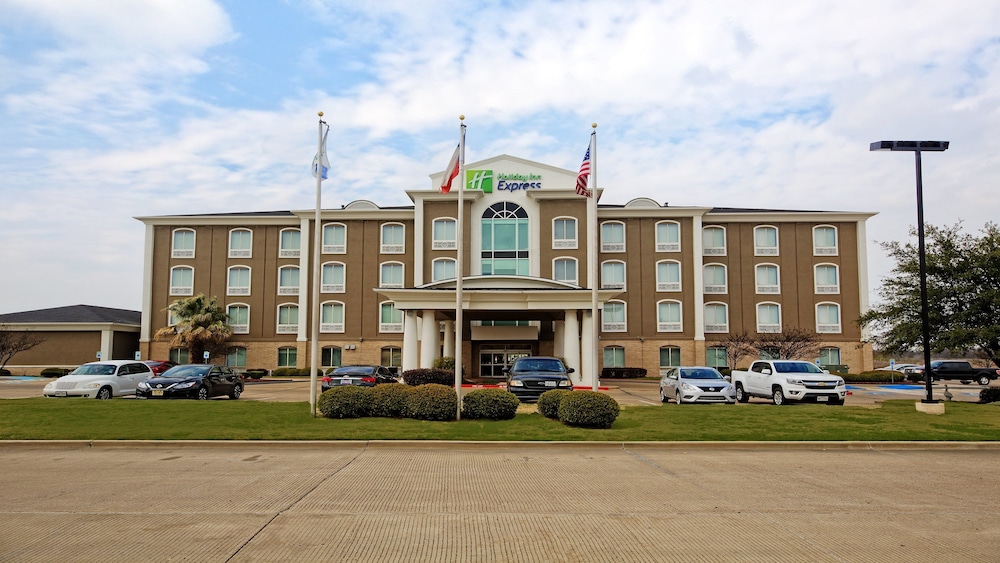 Holiday Inn Express & Suites Corsicana I-45 1/68