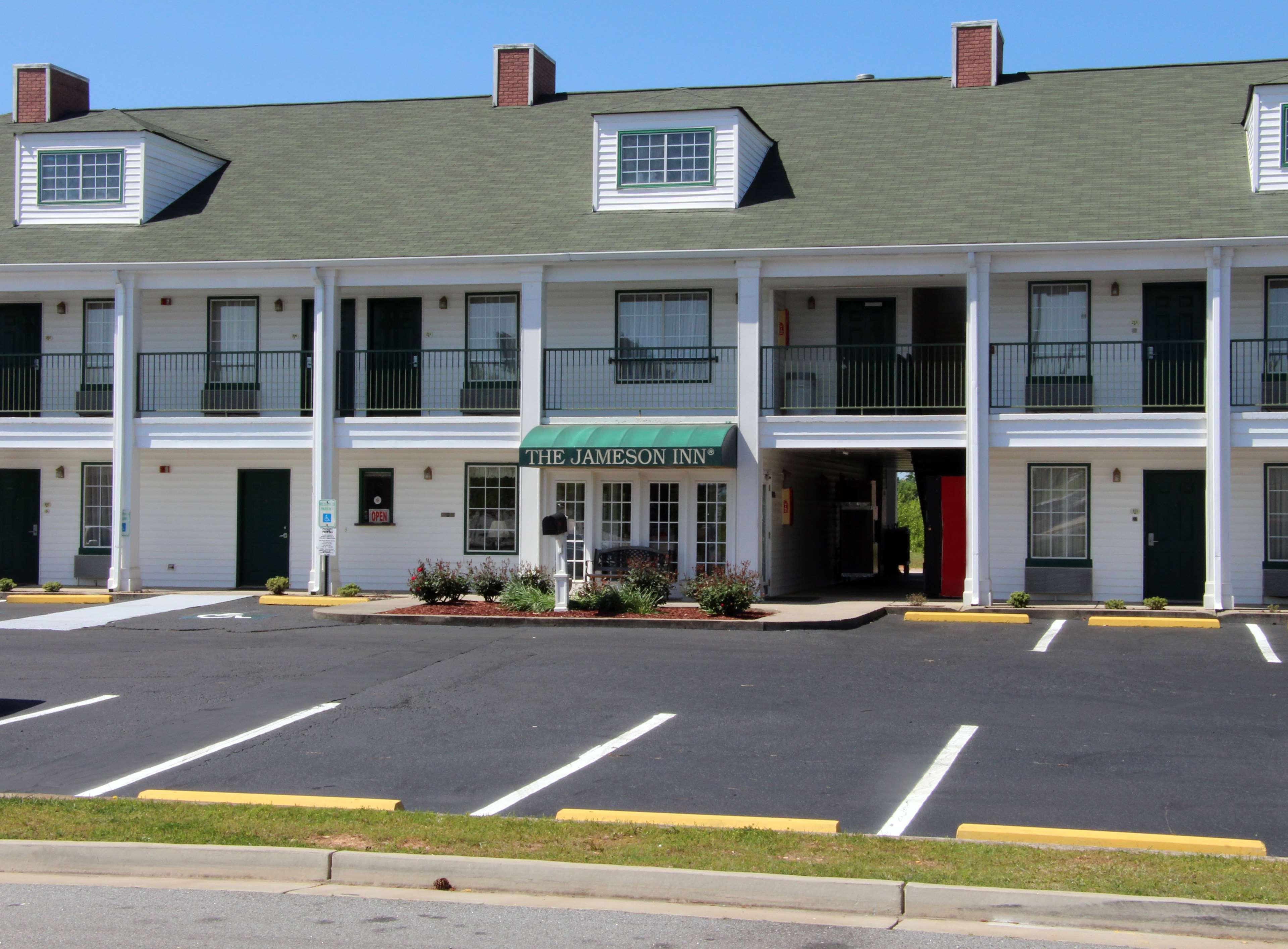Jameson Inn Oakwood 15/15