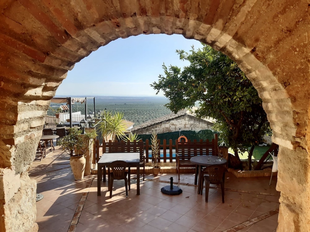 Palacio Guzmanes Hospederia Rural 50/64