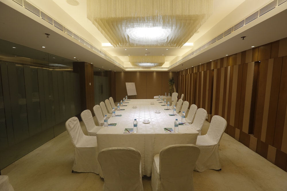 Celesta - Kolkata 38/44