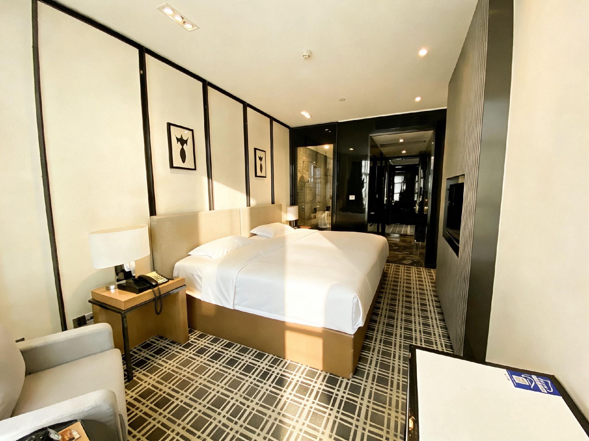 Hotel Conrab (Ganzhou Wanxiang) 27/58