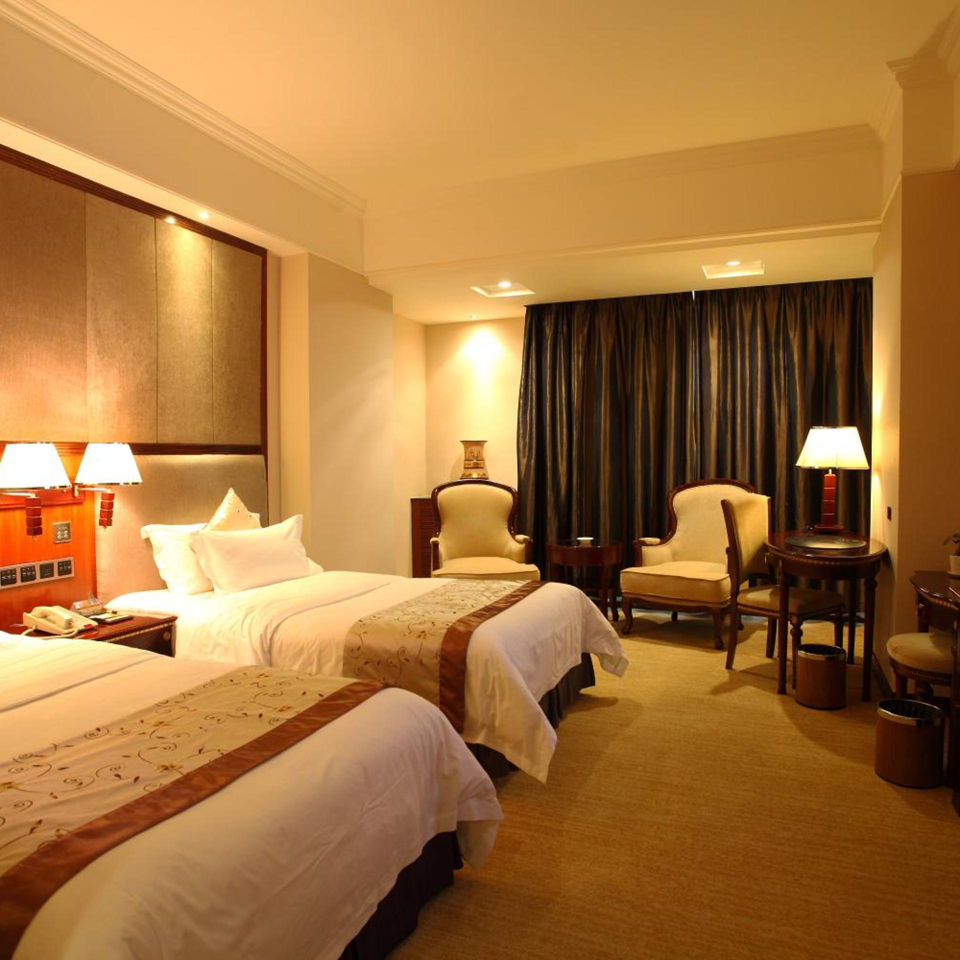 Rongjiang Hotel 10/74