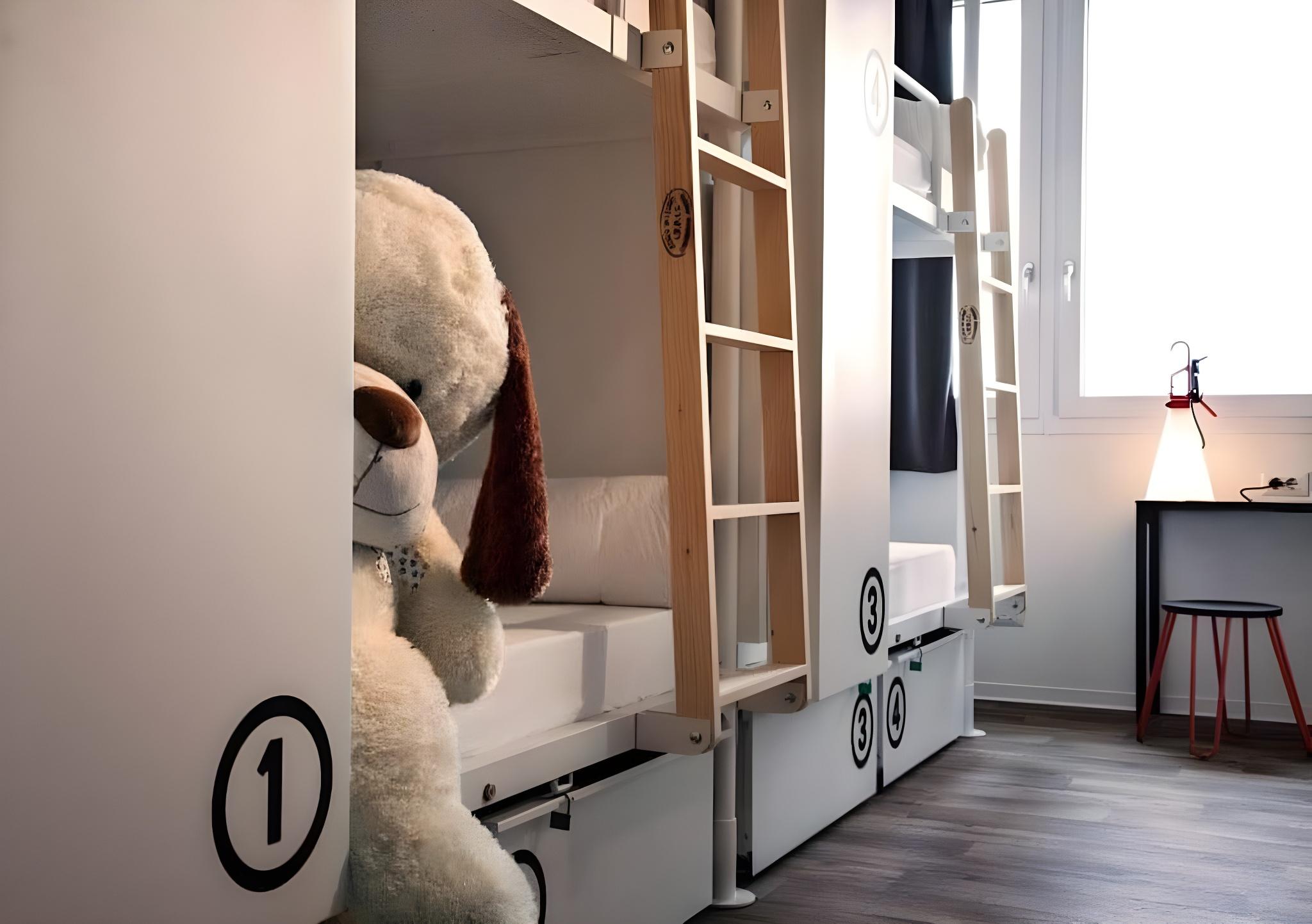 Mixed Dorm, Shared, 6 Beds