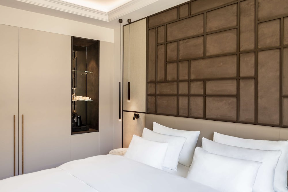 Radisson Collection Hotel, Magdalena Plaza Sevilla 16/73