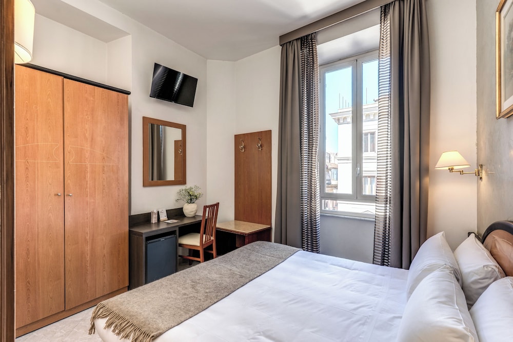 Hotel Sonya 10/48
