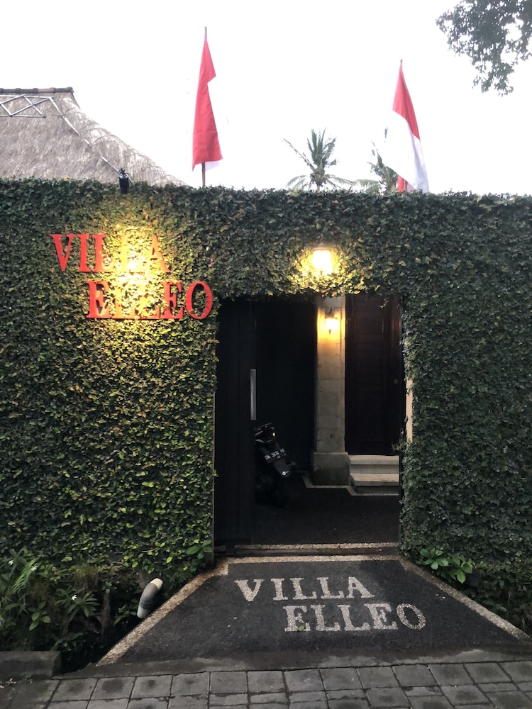 Villa Elleo 4/49