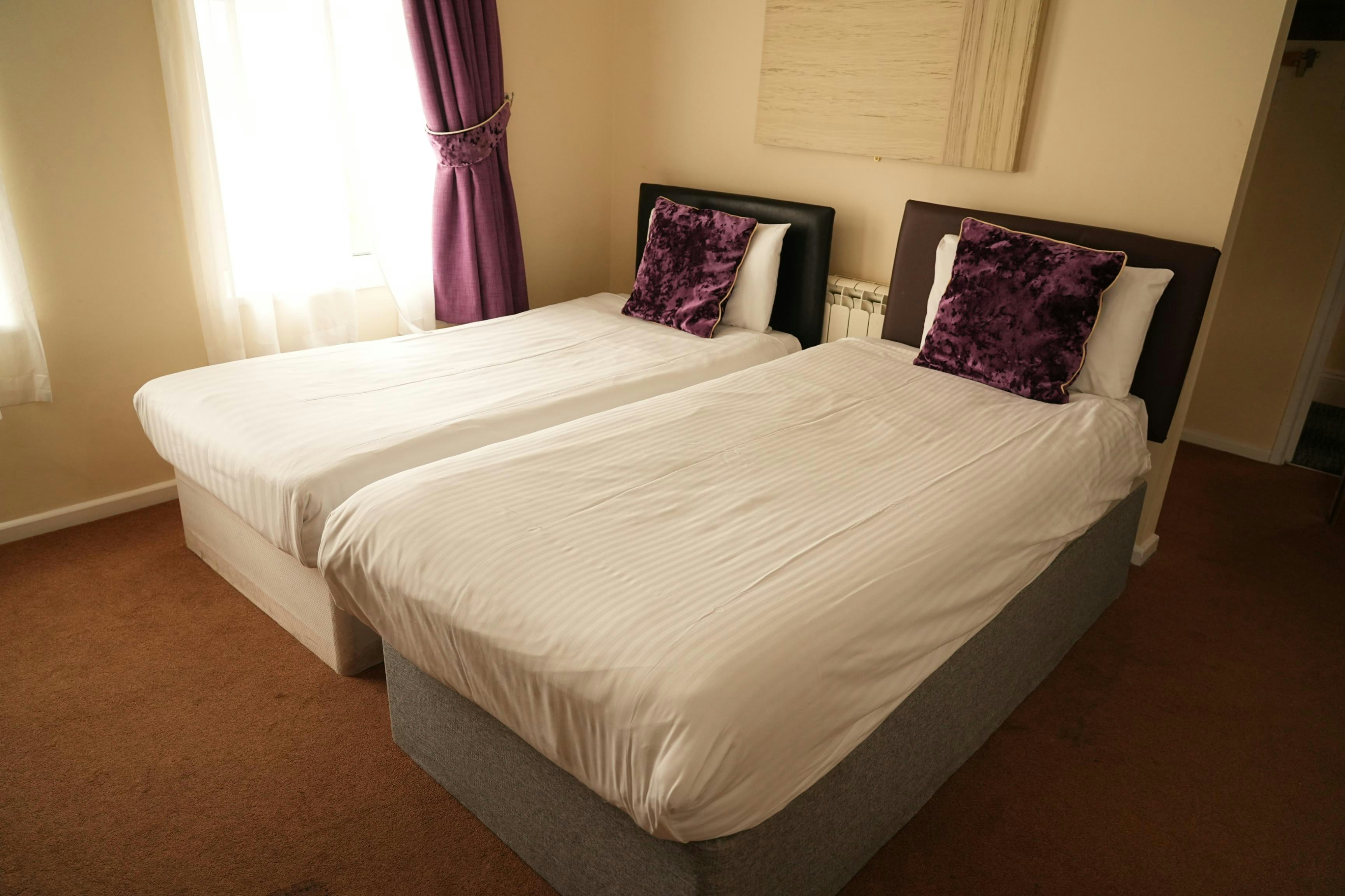 The Continental Hotel, Derby 23/64