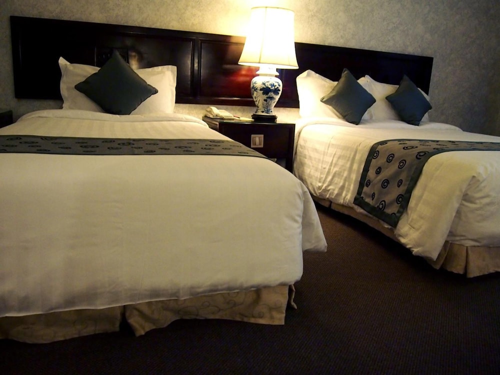 Hotel Royal Singapore 19/70