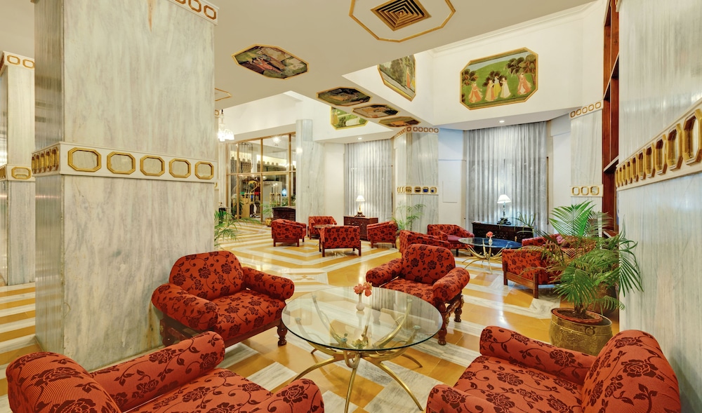 Ambassador Ajanta 54/73