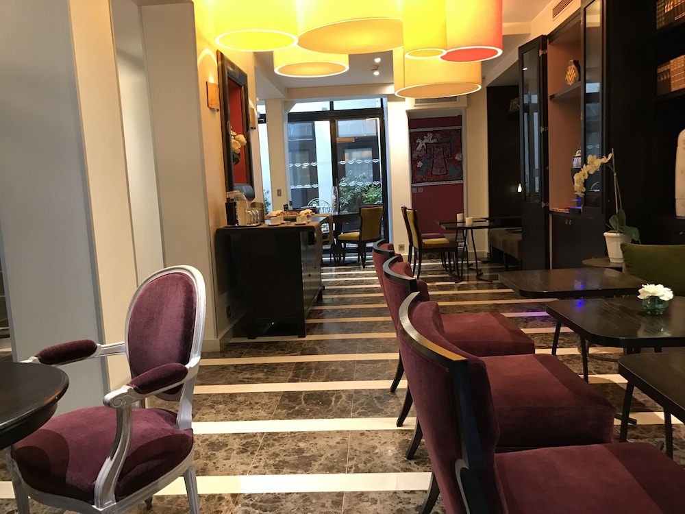 Hotel l'Inattendu 49/57