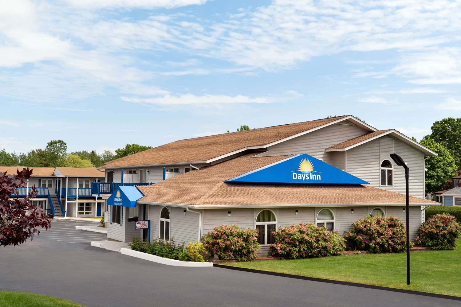 Days Inn by Wyndham Middletown/Newport Area 2/40