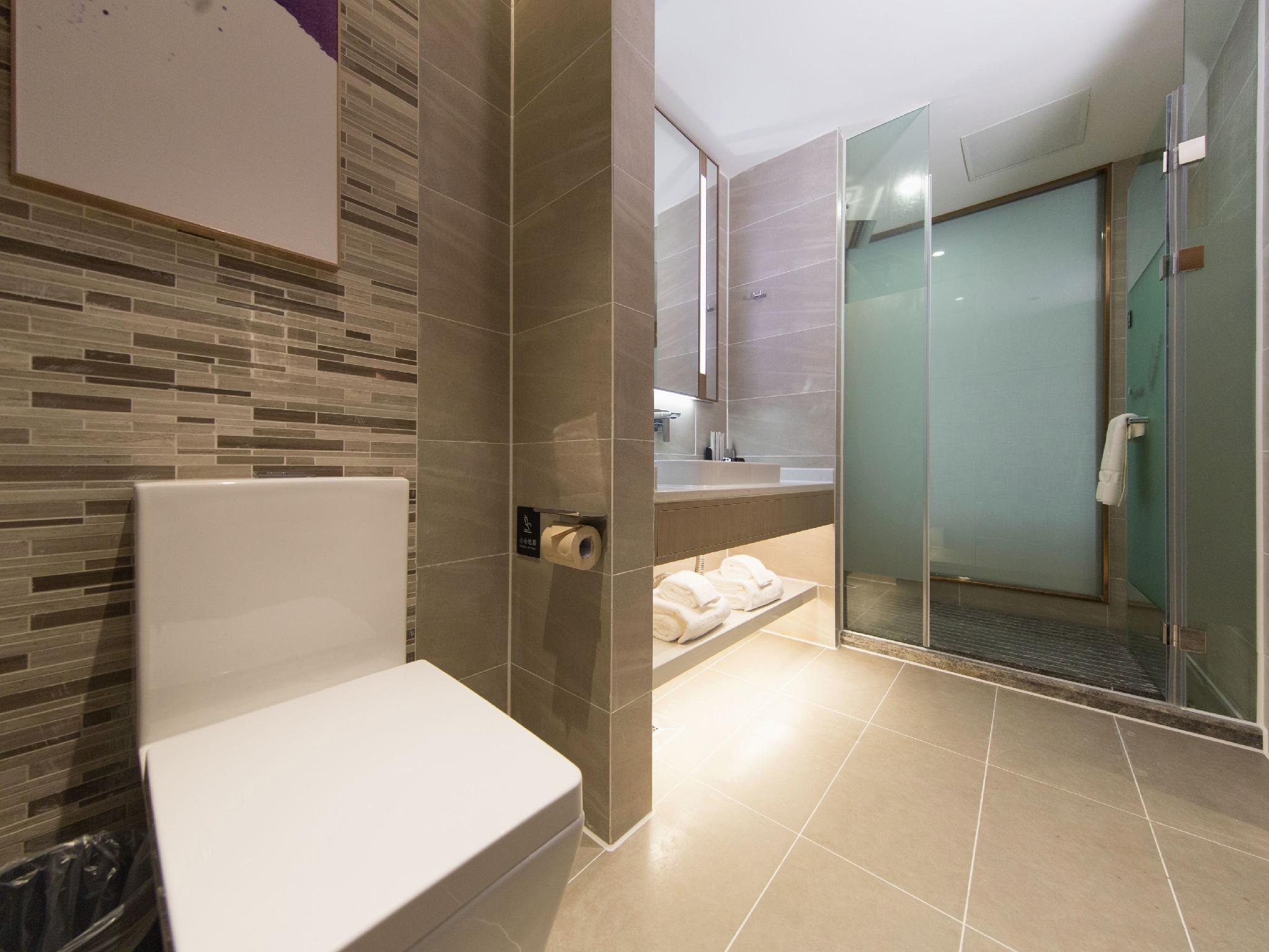Lifeng Hotel (Chongqing Bishan Light Rail Station Store) 31/31