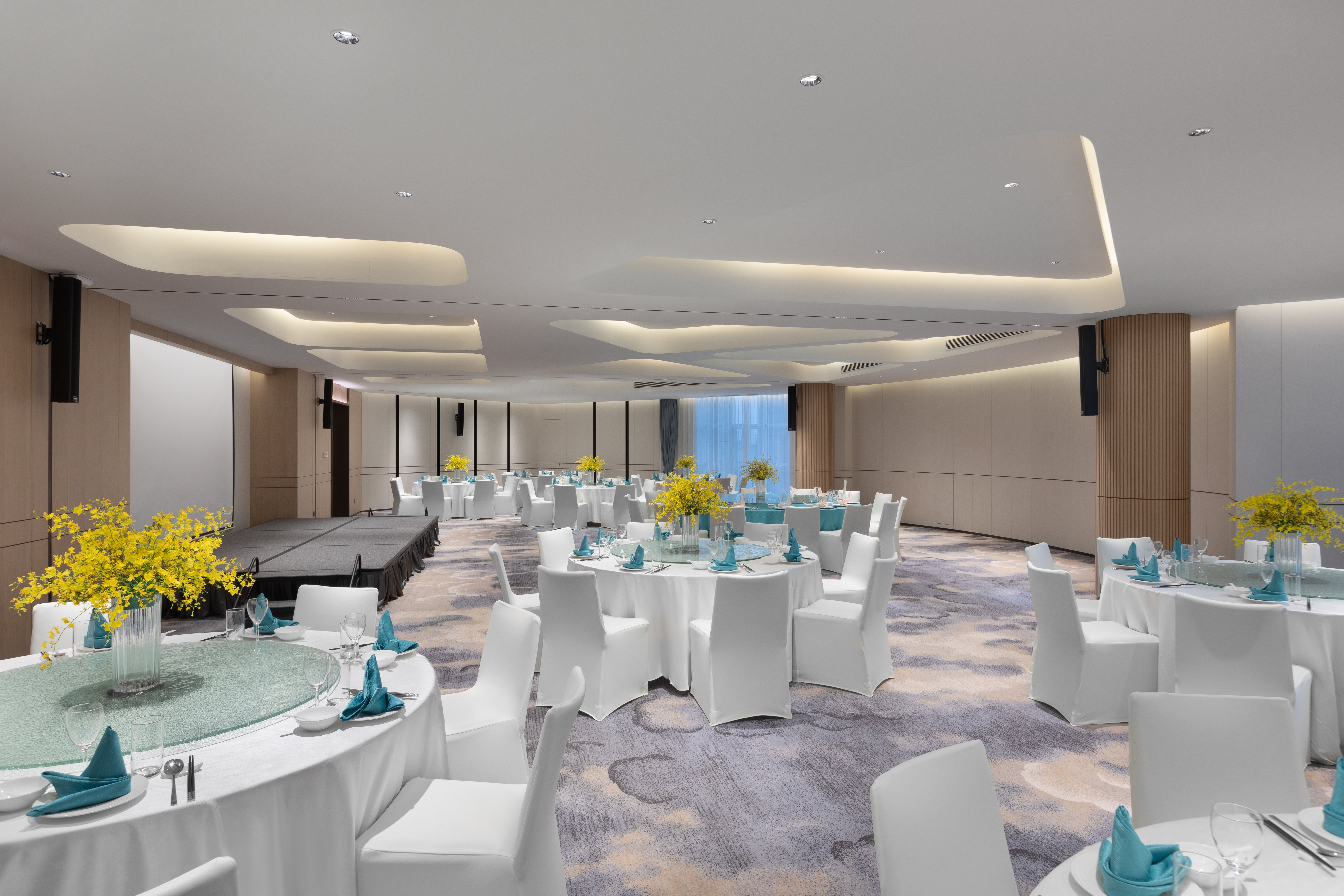 Holiday Inn TongXiang 43/50