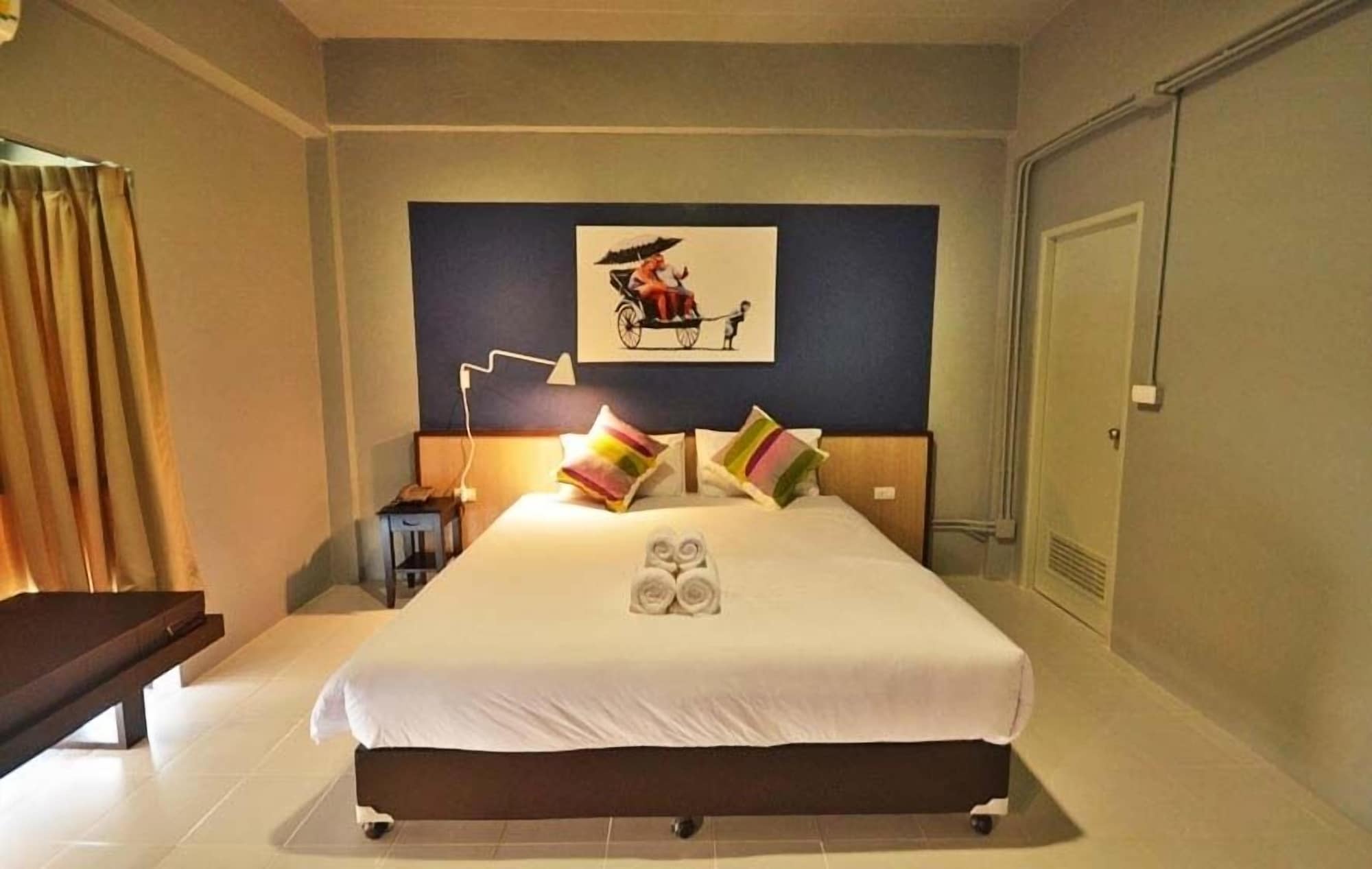 STANDARD, DOUBLE BED
