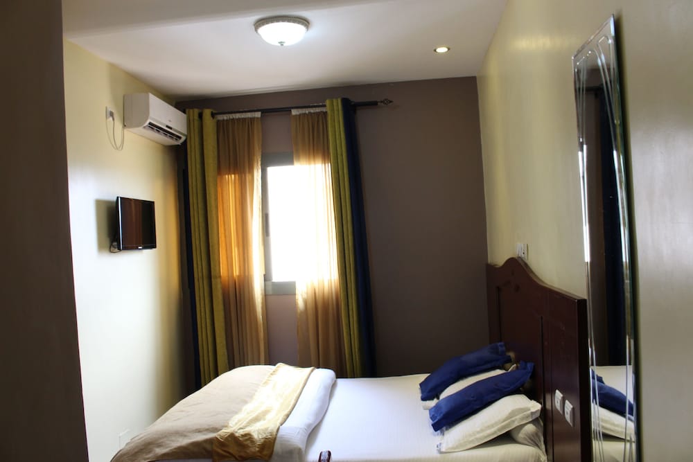 Tou'Ngou Hotel 21/50