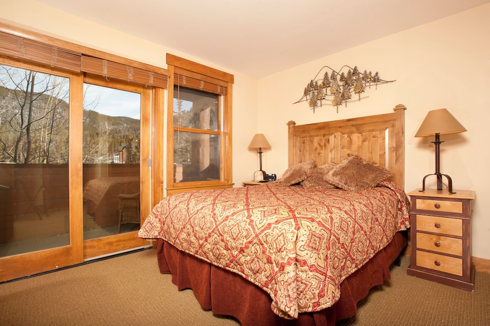 Springs 2 Bed 3 Bath Murphy 13/50