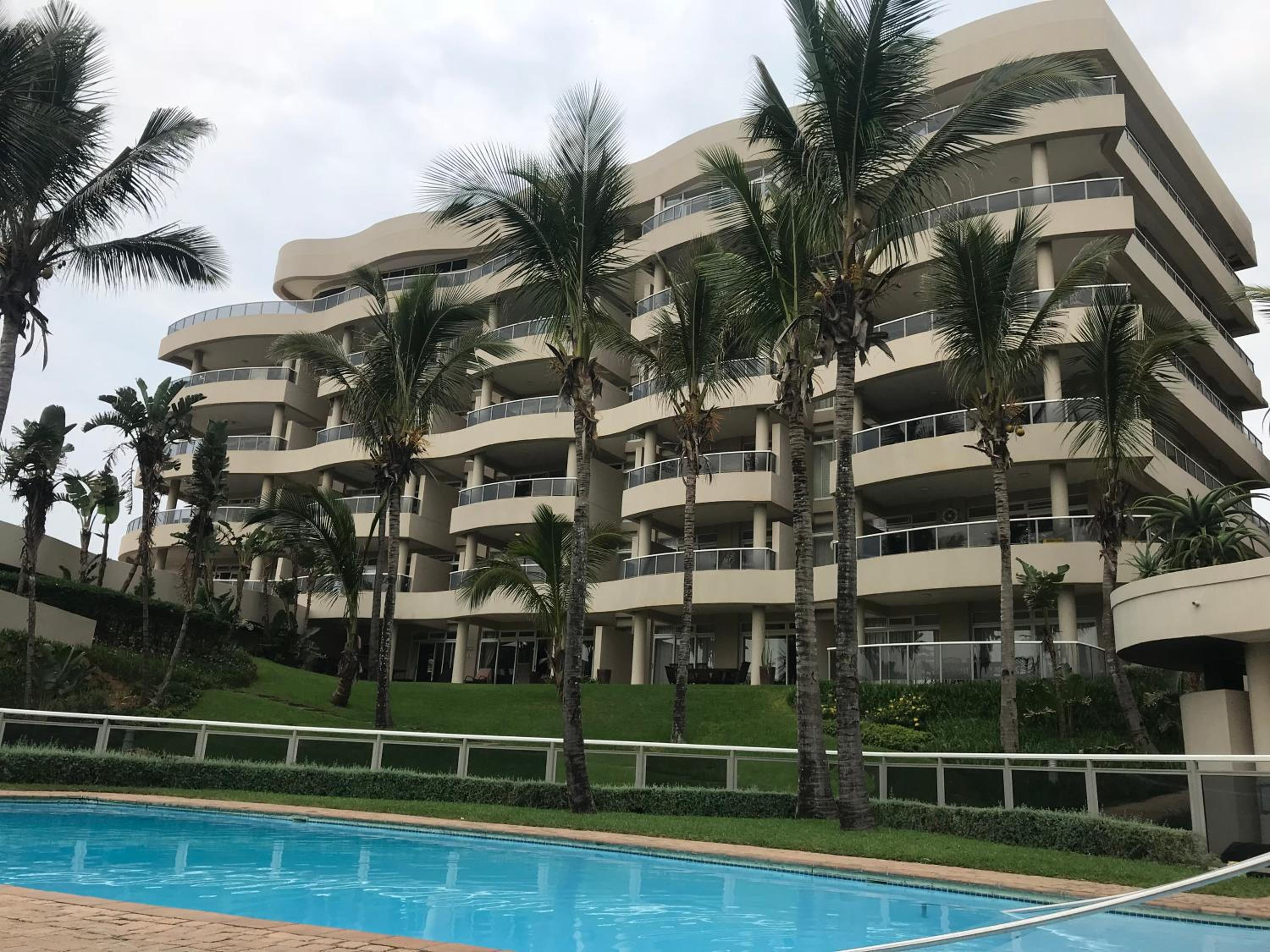305 Manor Gardens 5/58