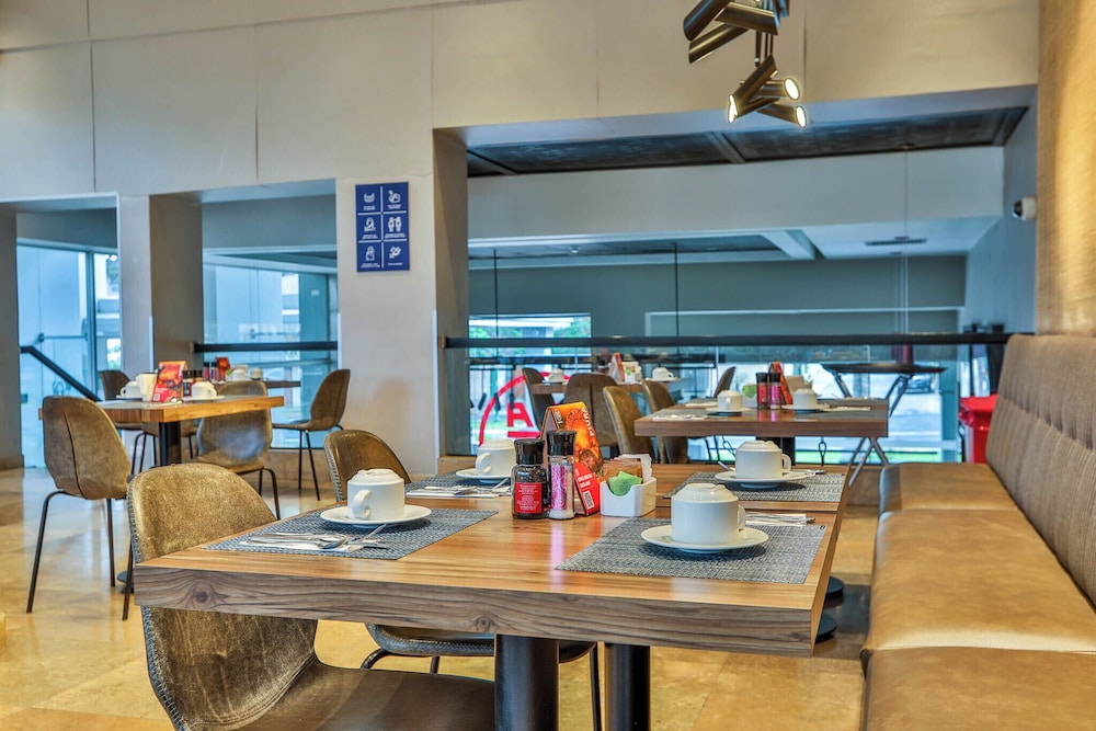 CASA ANDINA STANDARD PIURA 46/62