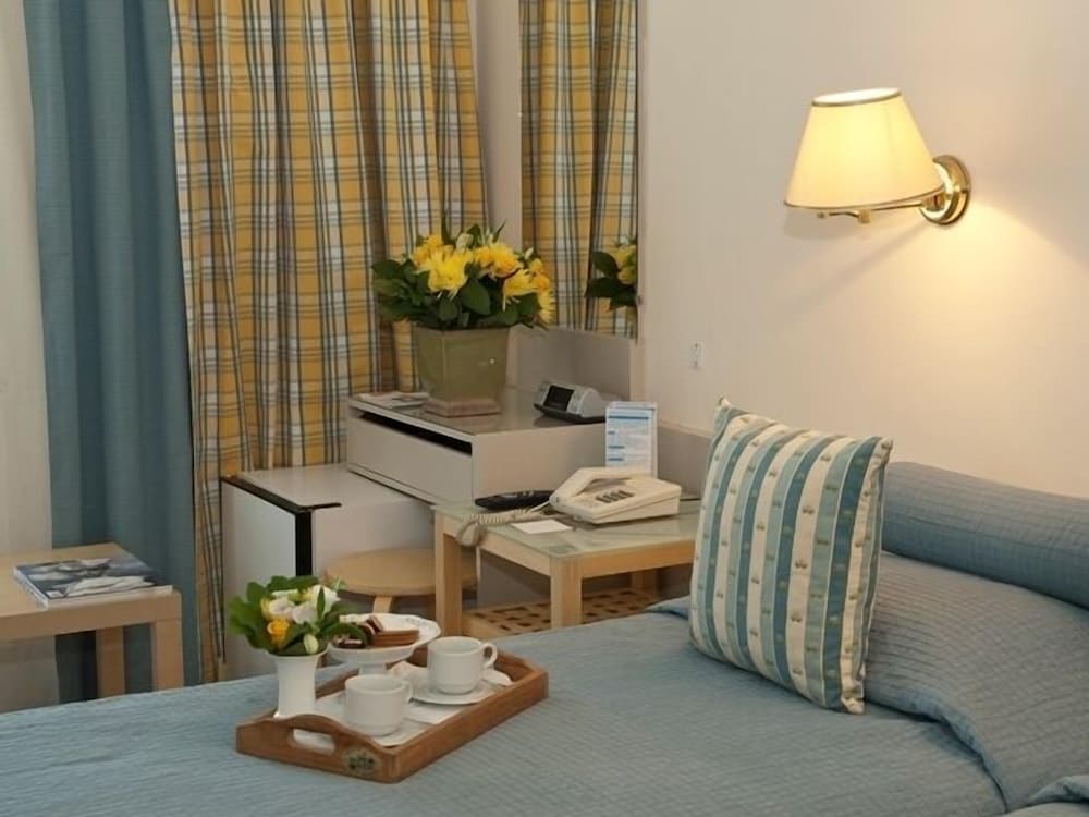 The Park Hotel Piraeus 15/28